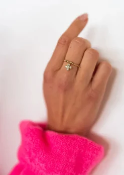 Hot Bague Cross dorée | Bague en croix | Ready-to-wear online | Easy Clothes Bagues