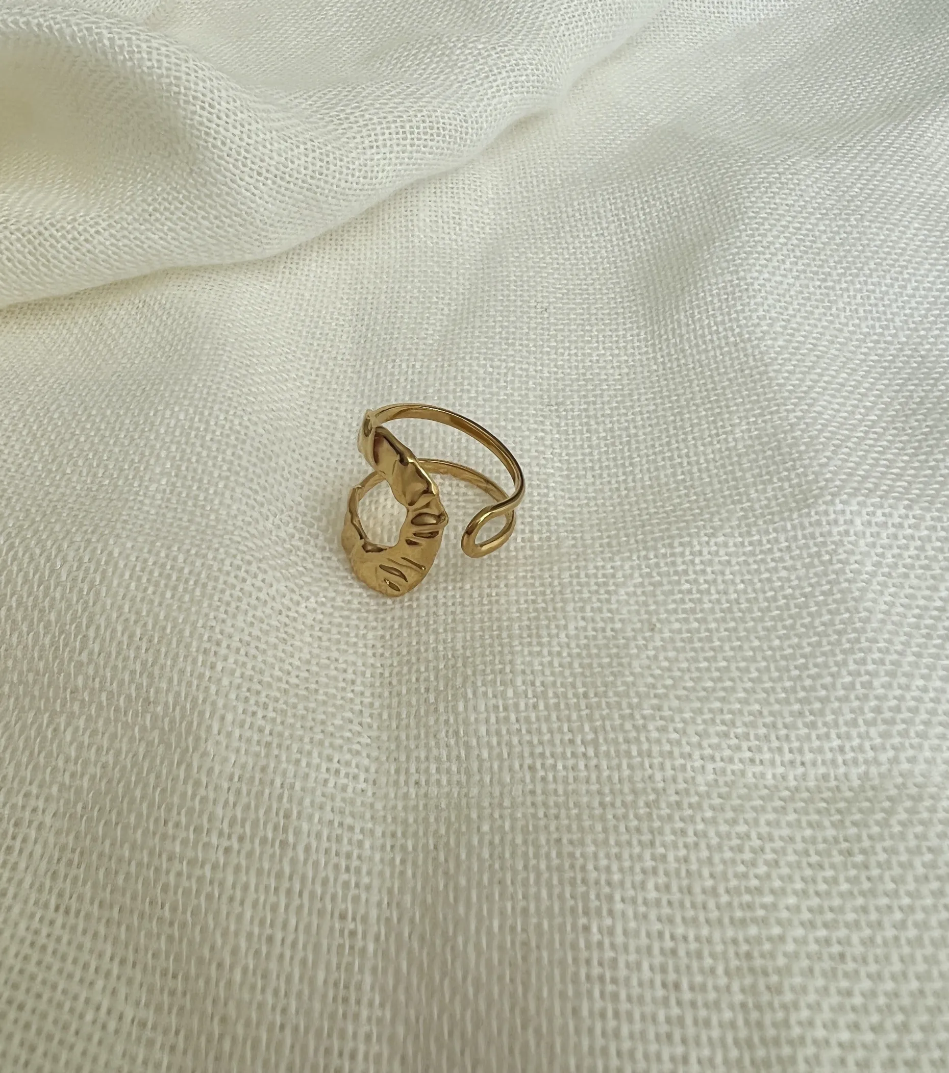 Hot Bague Yeva - doréeEasy Clothes Bagues