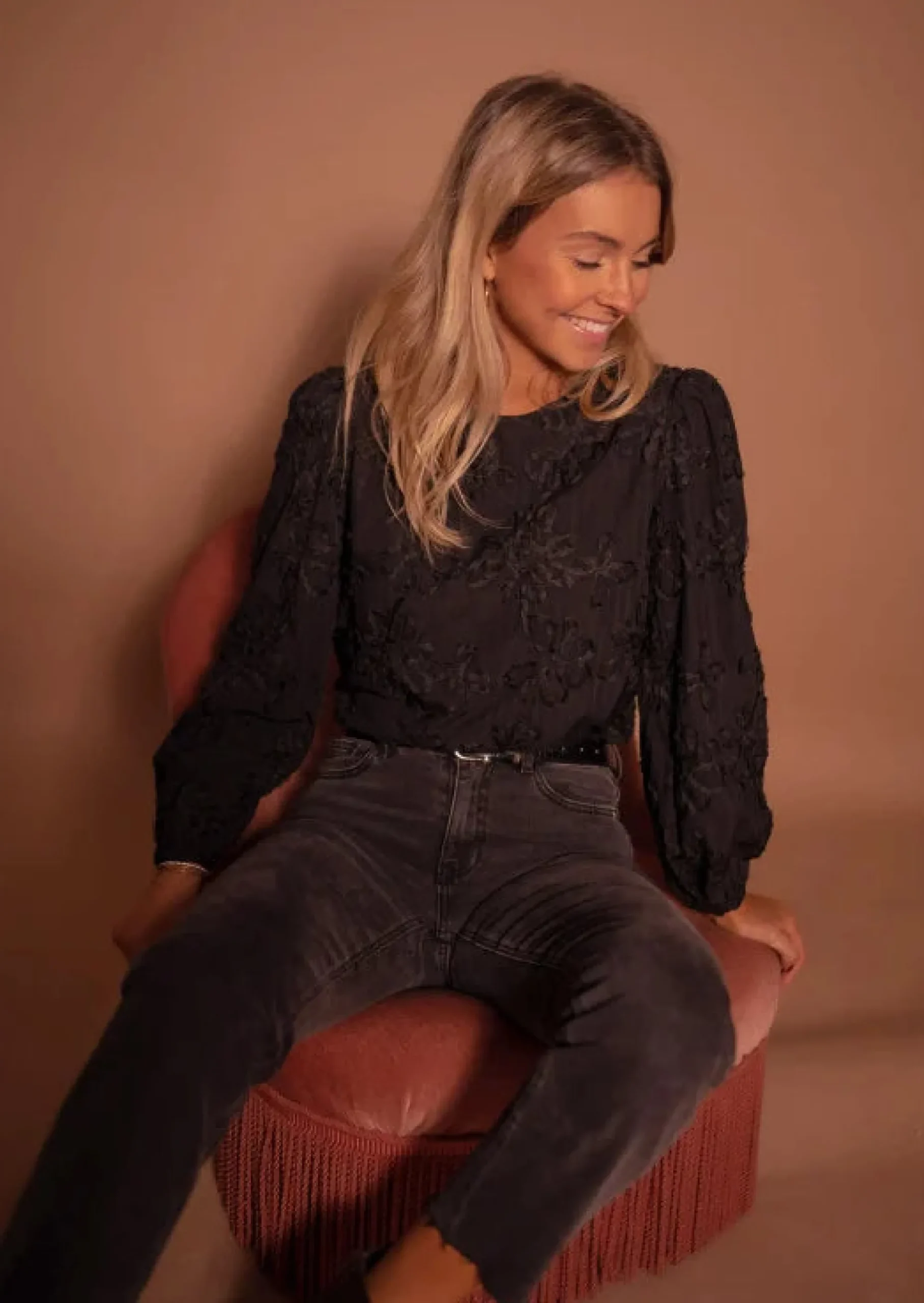 Hot Blouse Amina Noire - Empiècement - Col RondEasy Clothes Femme Chemisiers & Blouses