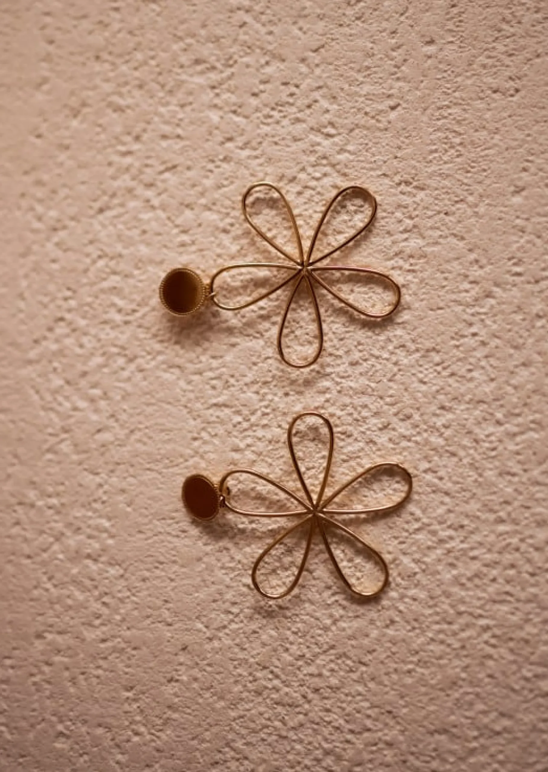 Sale Boucles d’Oreilles Doria - À Clip - Dorées - FleursEasy Clothes Boucles d'oreilles