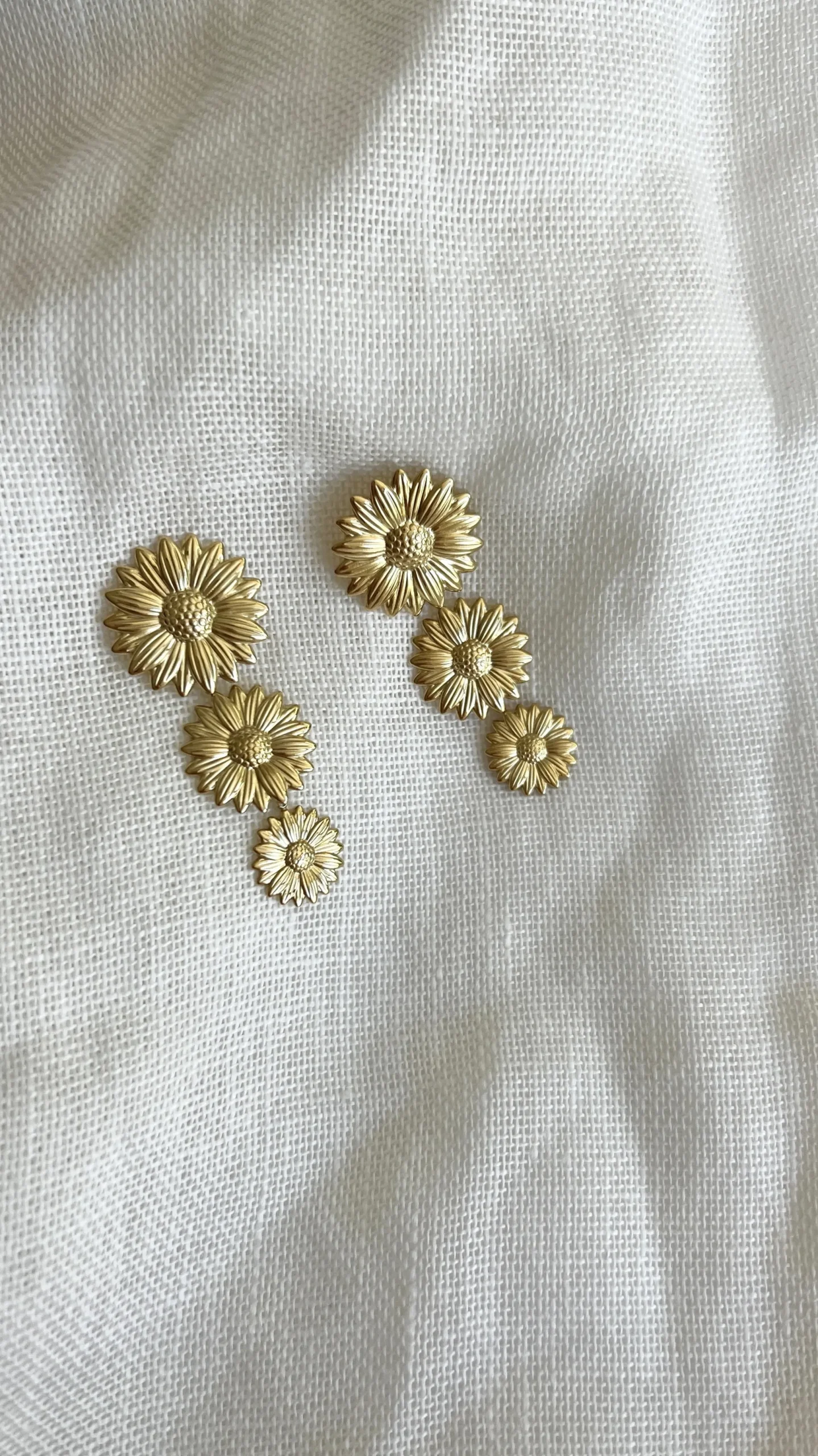 New Boucles d’oreilles Jemo - doréesEasy Clothes Boucles d'oreilles