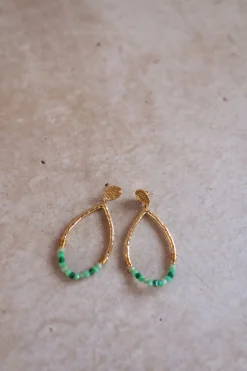 Fashion Boucles d’oreilles Klaro dorées | Boucles d’oreilles à perles vertes | Prêt-à-porter en ligne | Easy Clothes Boucles d'oreilles