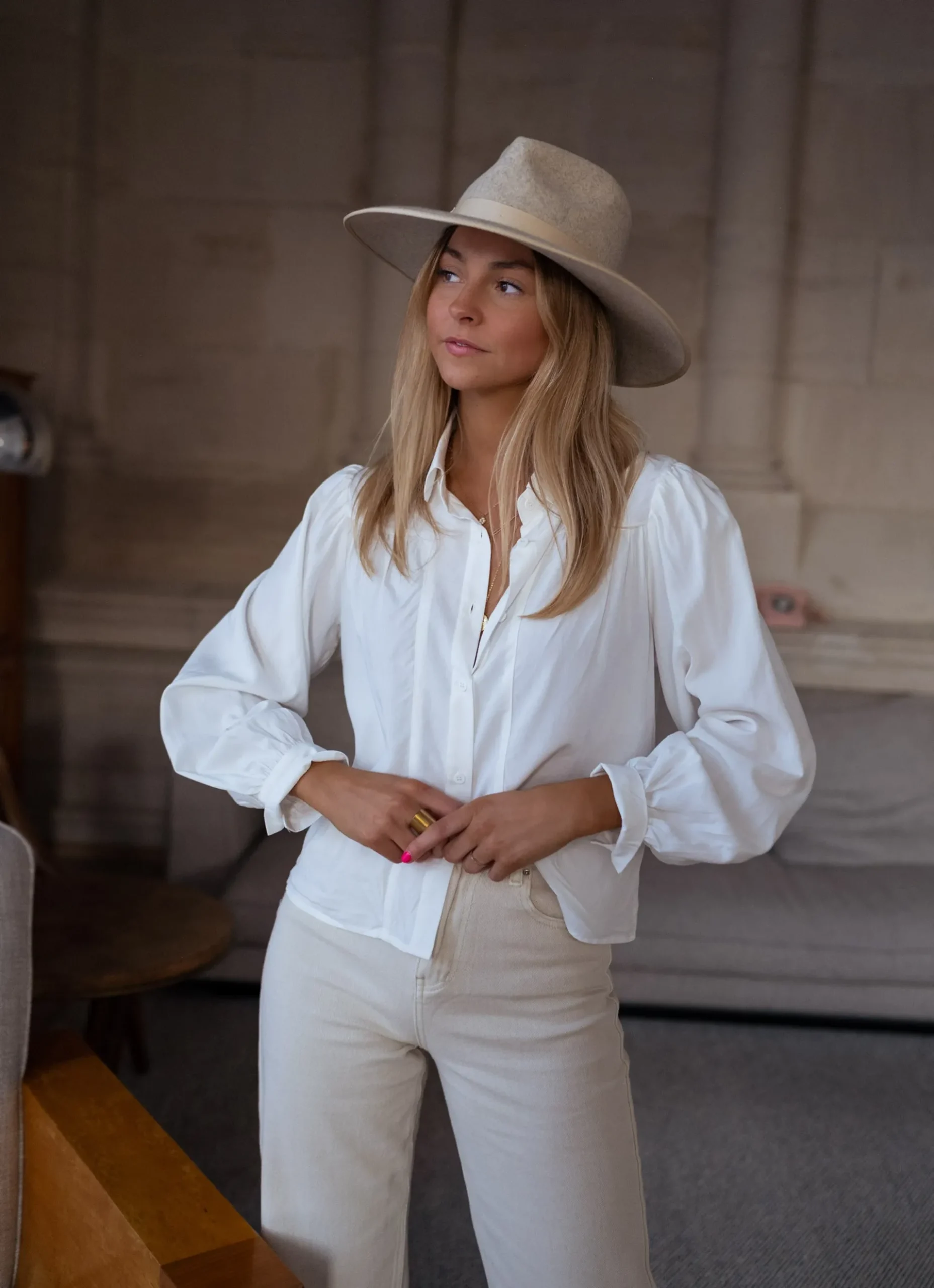 Discount Chemise Apolline - blancheEasy Clothes Femme Chemisiers & Blouses