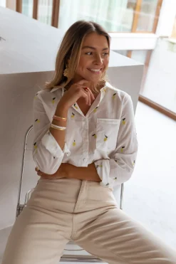 Sale Chemise Ciara - blanche à motifsEasy Clothes Femme Chemisiers & Blouses