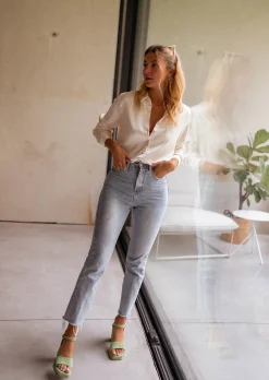 Online Chemise Esteve écrue | Chemise satinée | Prêt-à-porter en ligne | Easy Clothes Femme Chemisiers & Blouses