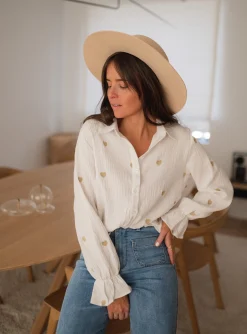 Outlet Chemise Vicky - blanche à coeurs dorésEasy Clothes Femme Chemisiers & Blouses