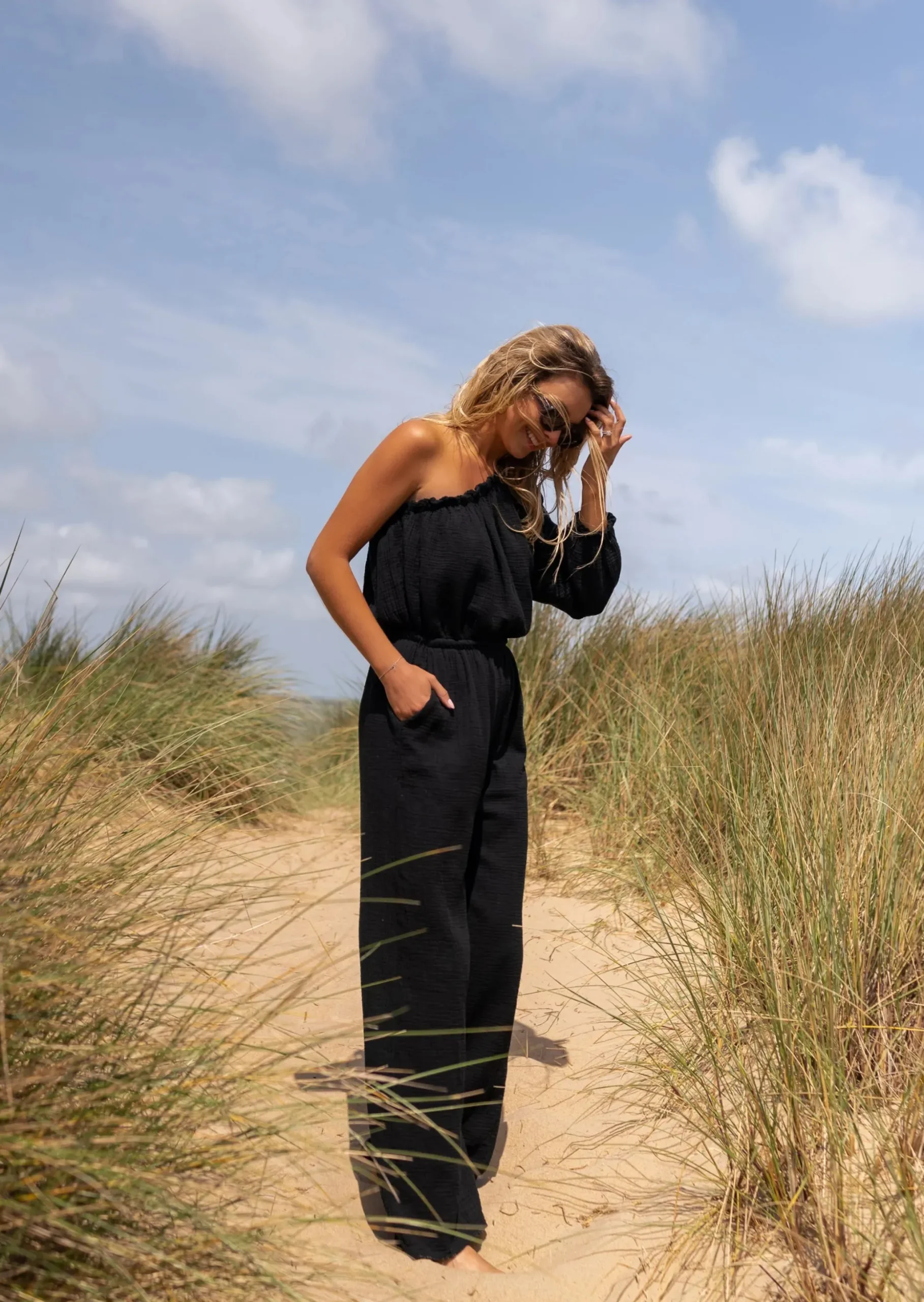 Outlet Combinaison Amadéo noire en gaze de coton | Combinaison uni manche | Prêt-à-porter en ligne | Easy Clothes Femme Combinaisons