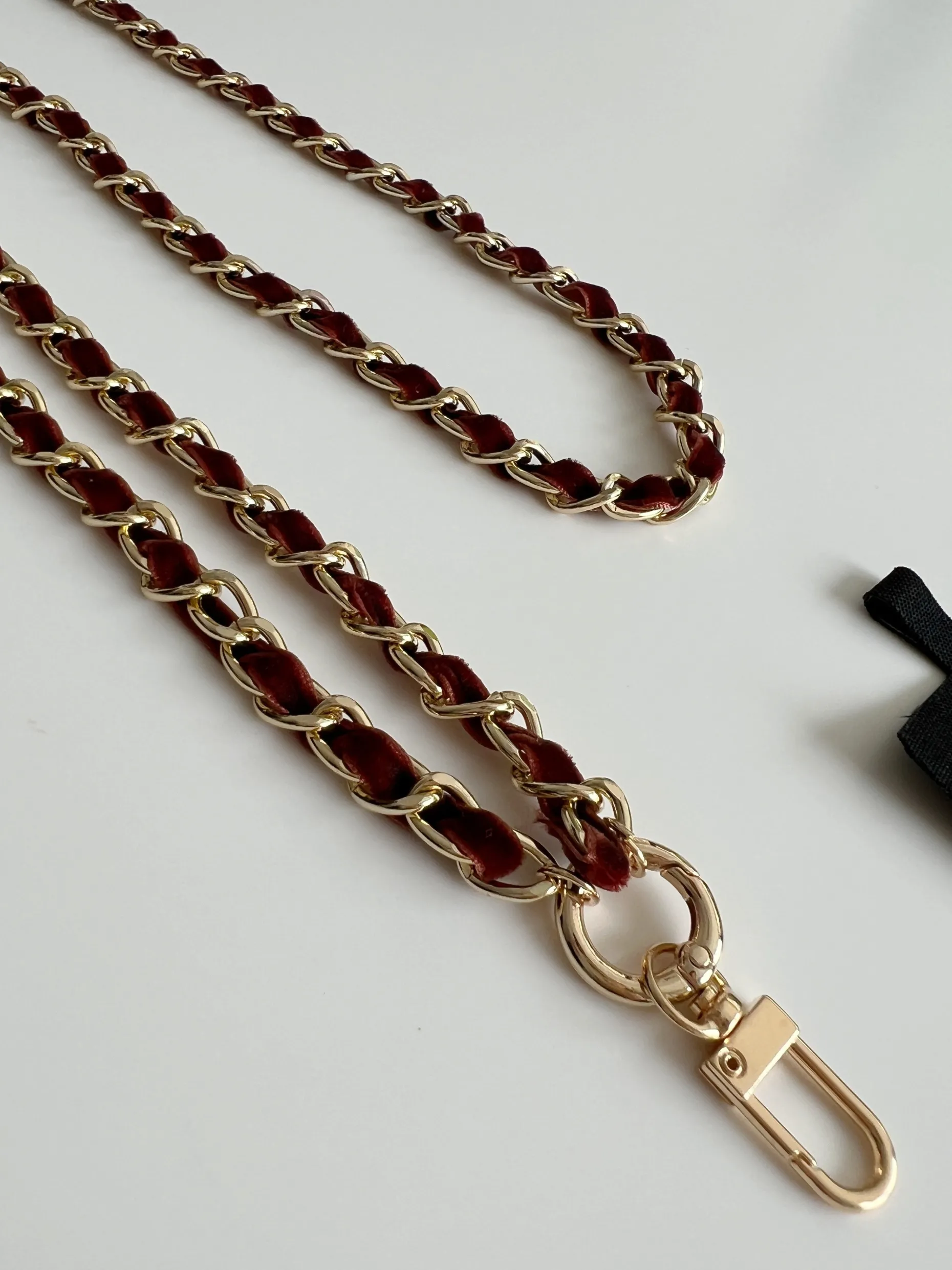 Hot Cordon de téléphone Orla - briqueEasy Clothes Accessoires Téléphone