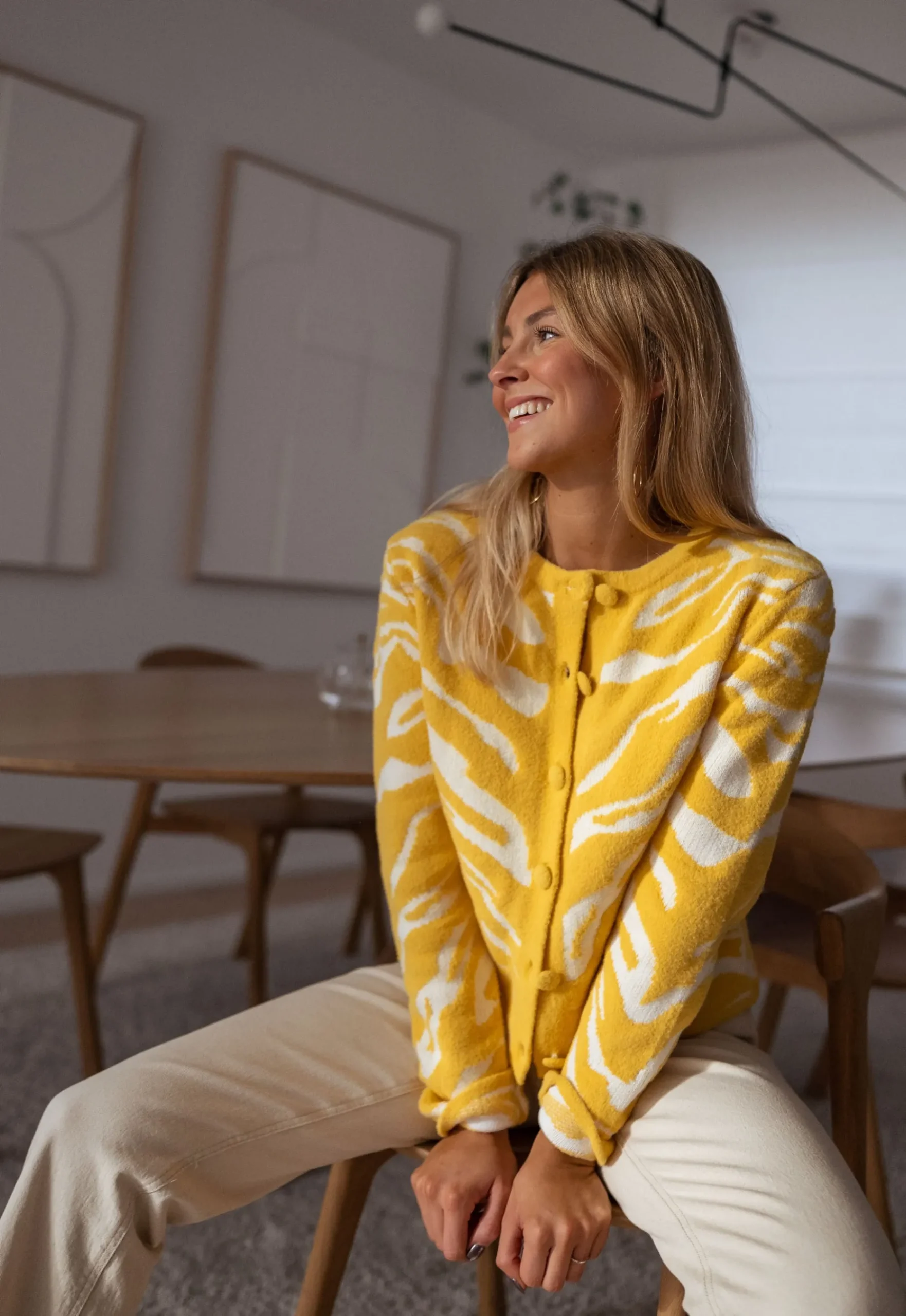 Outlet Gilet Pacôme - écru et jauneEasy Clothes Femme Pulls & Gilets