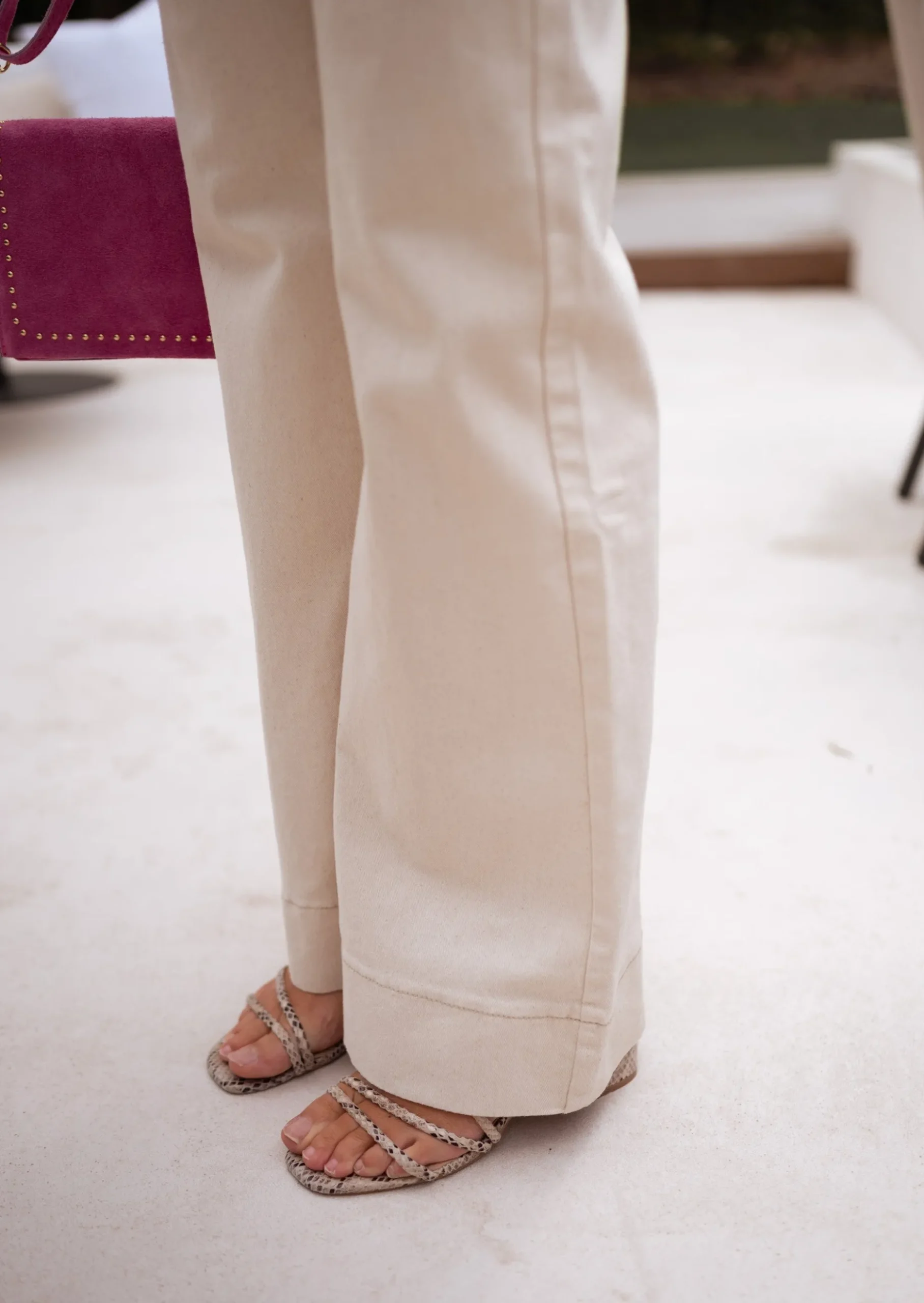 Hot Jeans Eugenie - beigeEasy Clothes Femme Jeans