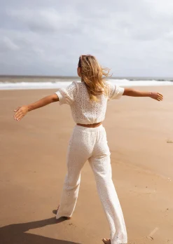 New Pantalon Louis écru en broderie | Pantalon brodé effet dentelle | Prêt-à-porter en ligne | Easy Clothes Femme Pantalons