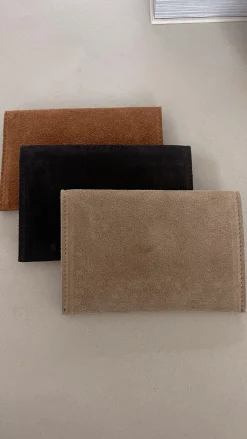 Best Sale Pochette Bil - en cuir camelEasy Clothes Sacs & Pochettes