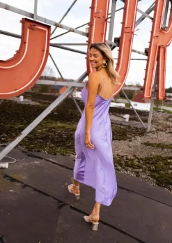 Flash Sale Robe Delly lilas | Robe longue satinée | Prêt-à-porter en ligne | Easy Clothes Femme Robes