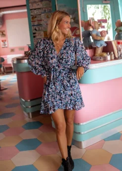 Store Robe Hilary - À Fleurs - Décolleté en V - Création Easy Clothes Femme Robes