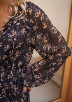 Hot Robe Laurence Noire - Motifs Fleurs - FluideEasy Clothes Femme Robes