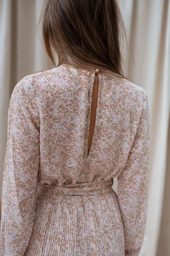 Shop Robe Lisa - beige à motifsEasy Clothes Femme Robes