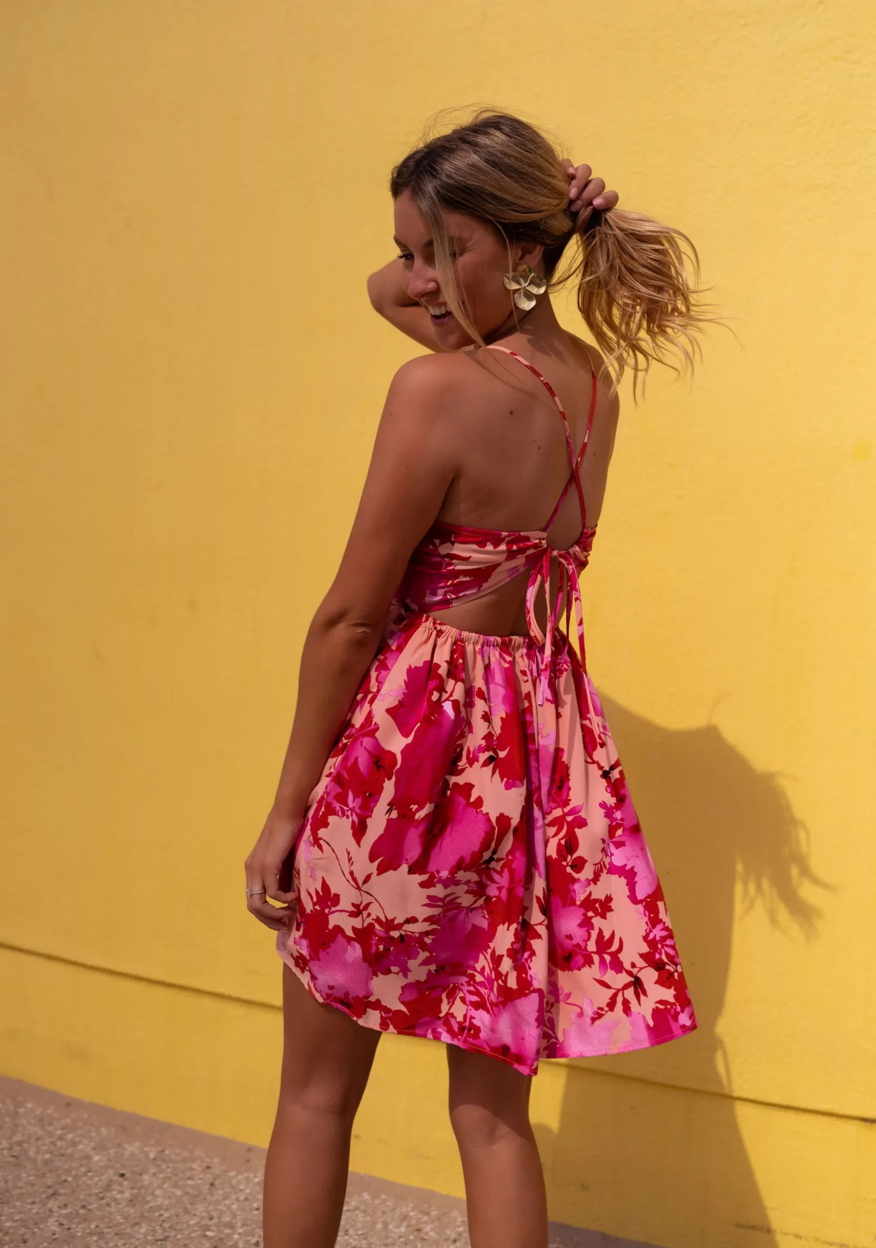 Discount Robe Nolwenn rose à fleurs | Robe dos ouvert | Prêt-à-porter en ligne | Easy Clothes Femme Robes