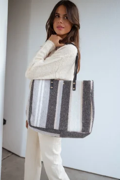 Cheap Sac Leah - gris à lignesEasy Clothes Sacs & Pochettes