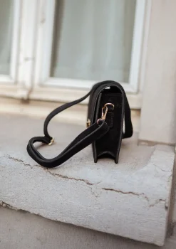 Hot Sac Trika noir en daim | Sac à bandoulière | Prêt-à-porter en ligne | Easy Clothes Sacs & Pochettes