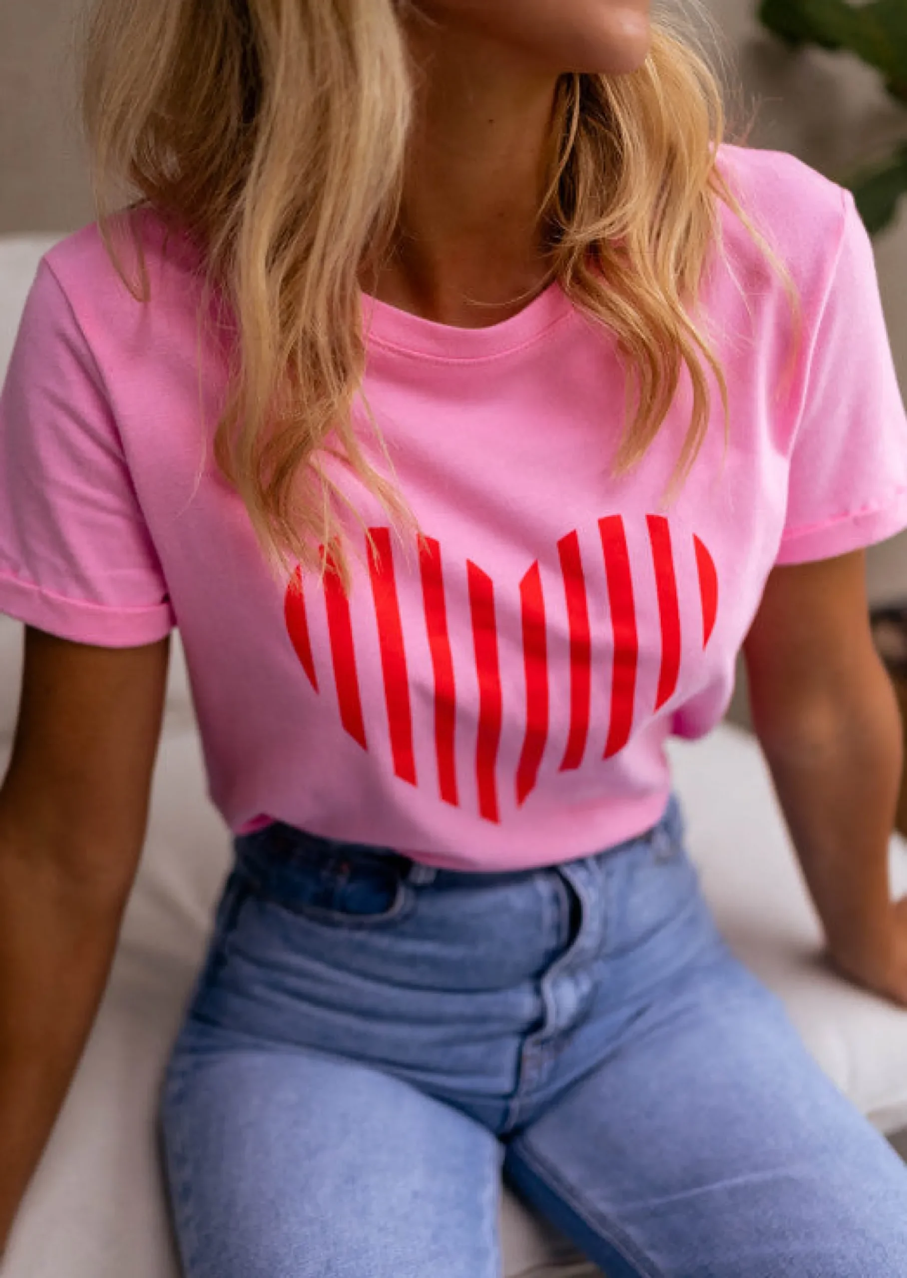 Online T-shirt Ayda rose | T-shirt rose à imprimés | Prêt-à-porter en ligne | Easy Clothes Femme Tops & T-shirts