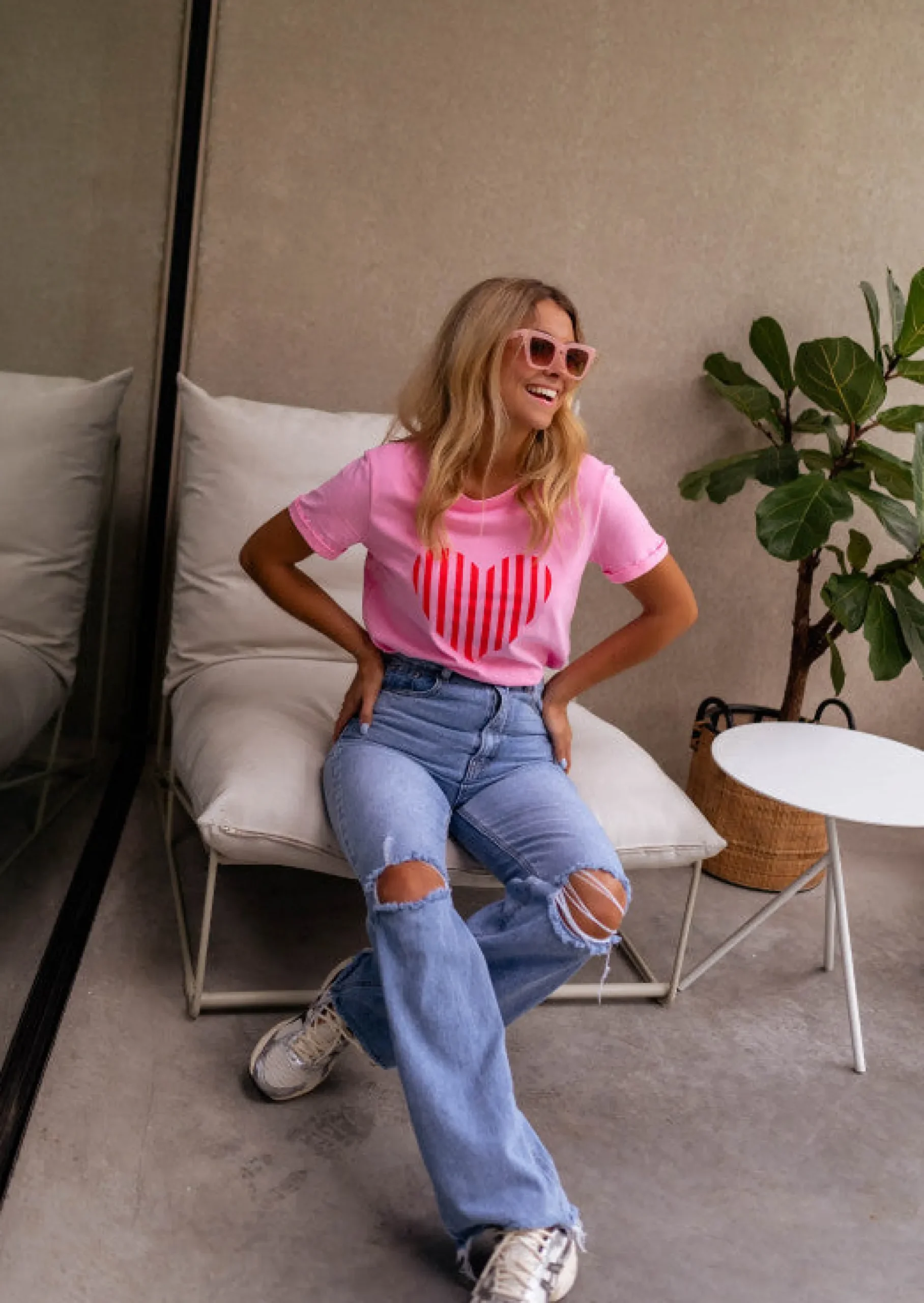 Online T-shirt Ayda rose | T-shirt rose à imprimés | Prêt-à-porter en ligne | Easy Clothes Femme Tops & T-shirts