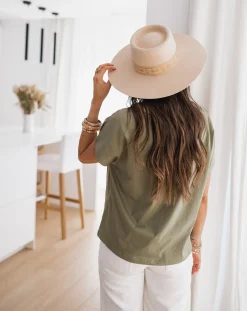 Shop T-shirt Léone - kakiEasy Clothes Femme Tops & T-shirts